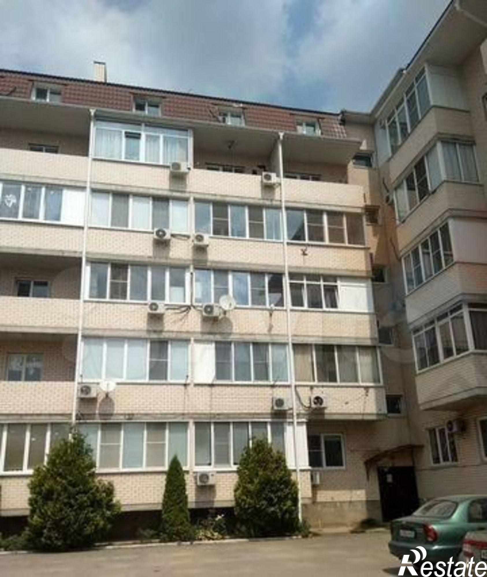 Купить квартиру за 2 400 000 рублей на Кадетская ул, 5
