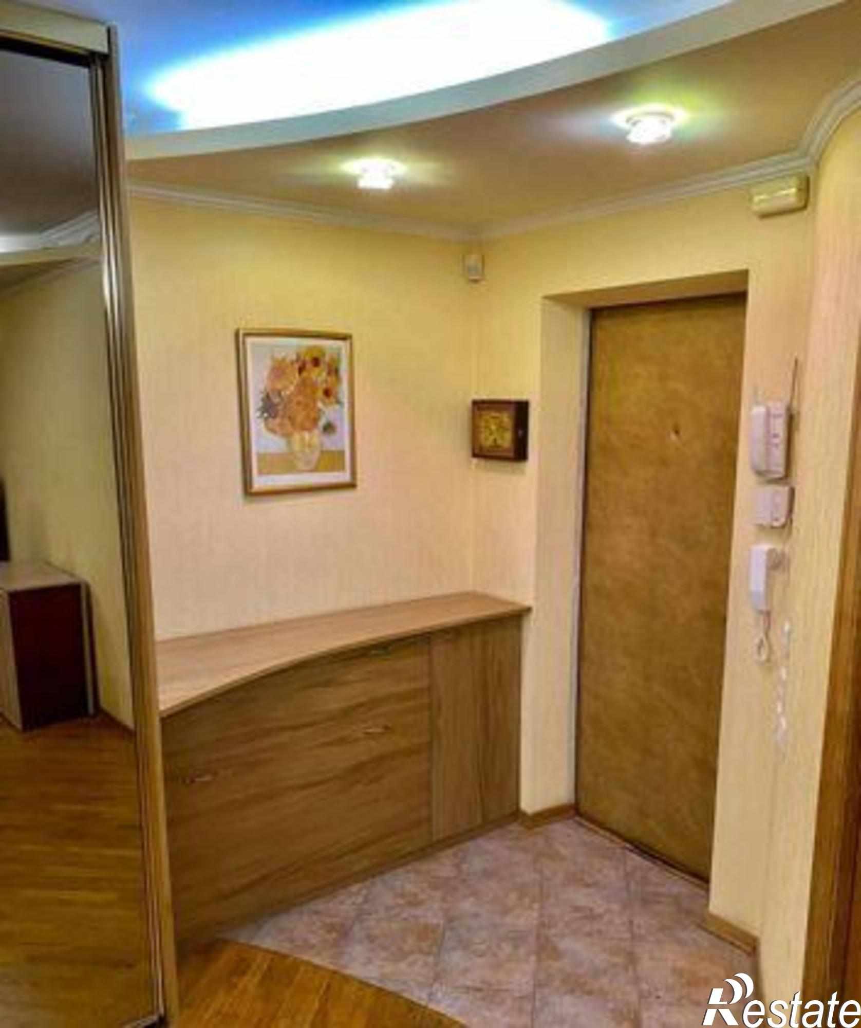 Купить квартиру за 4 690 000 рублей на Абаканская улица, 22