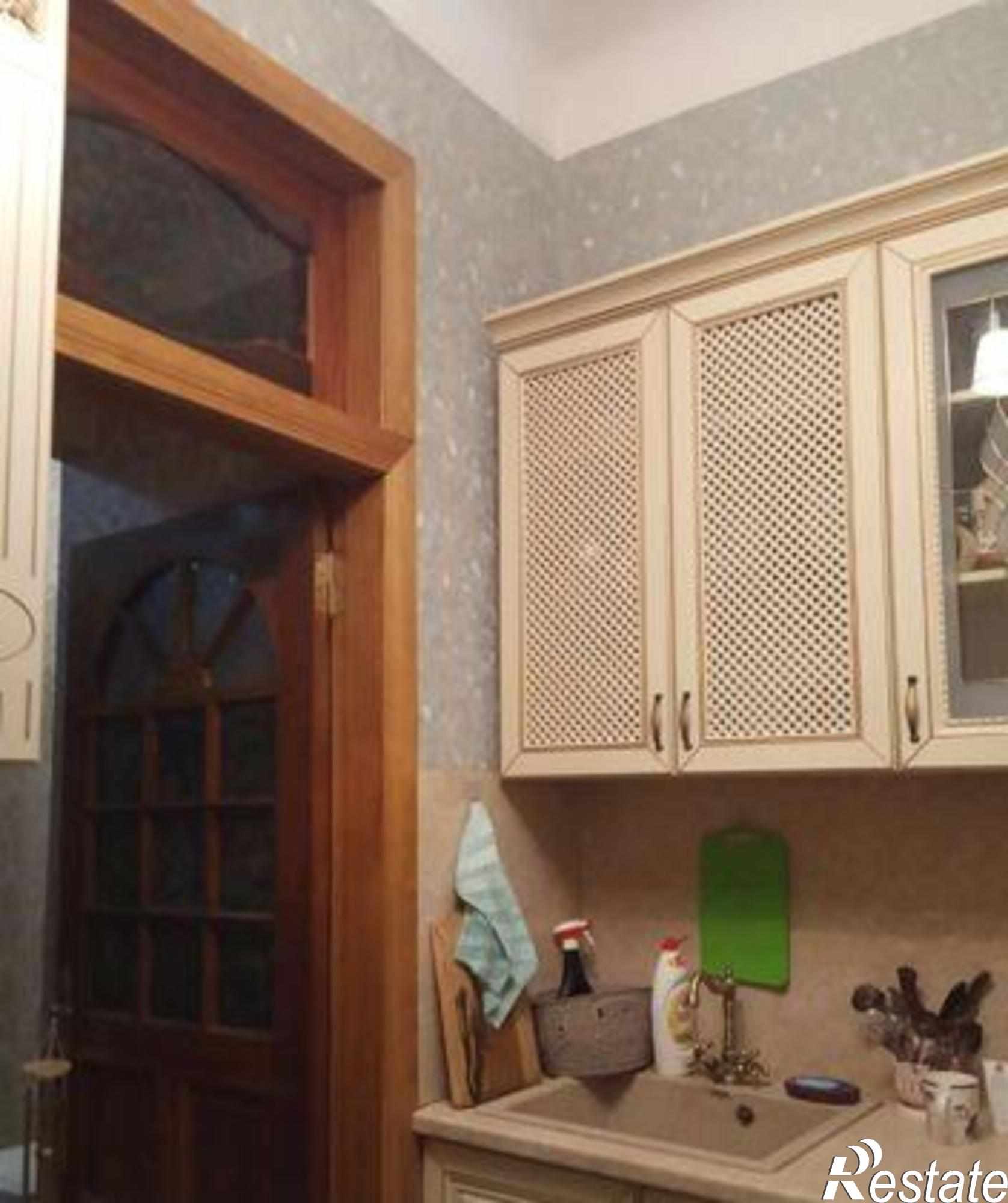 Купить квартиру за 3 100 000 рублей на Буйнакская улица, 10/76
