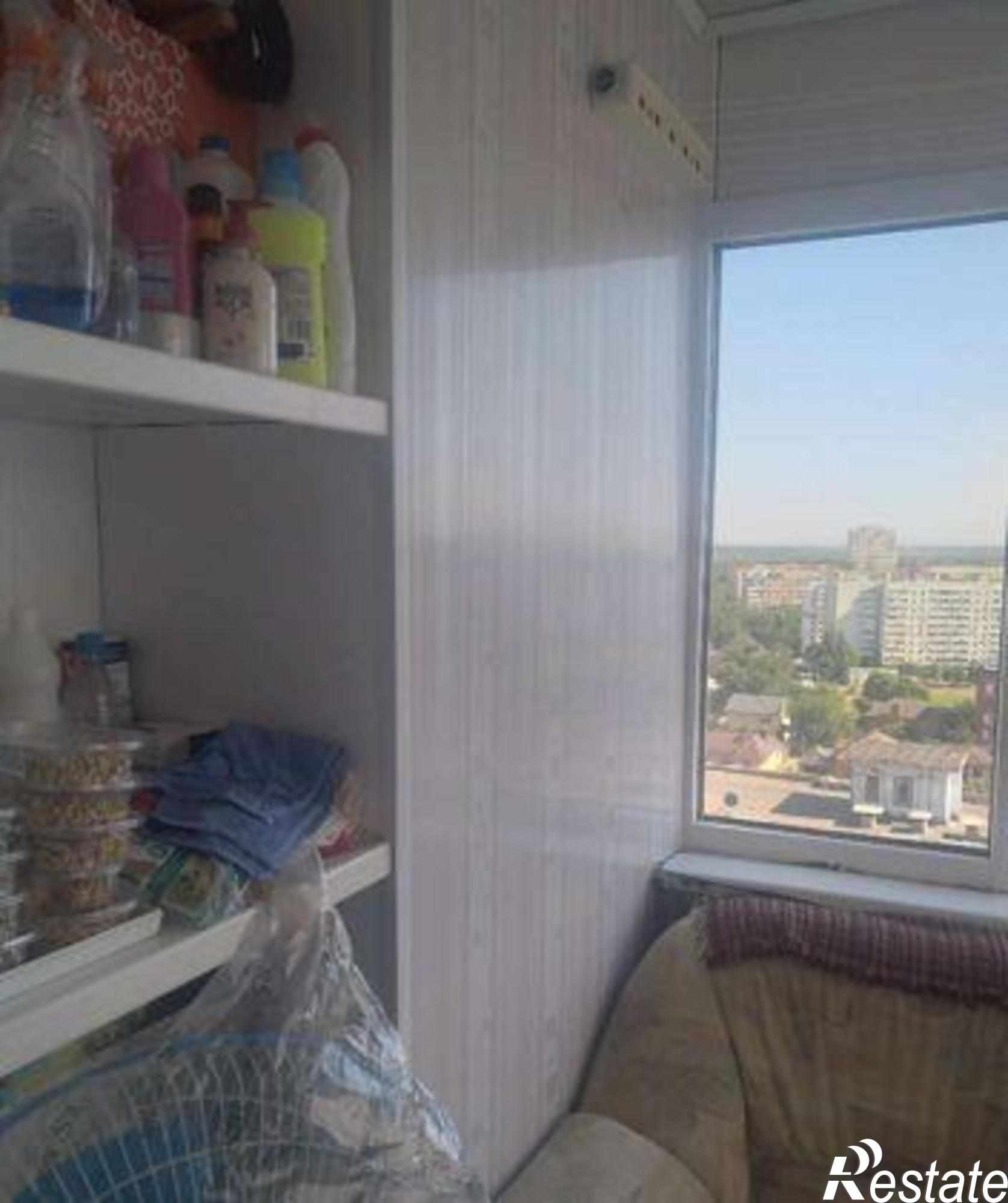 Купить квартиру за 2 440 000 рублей на Вятская улица, 55