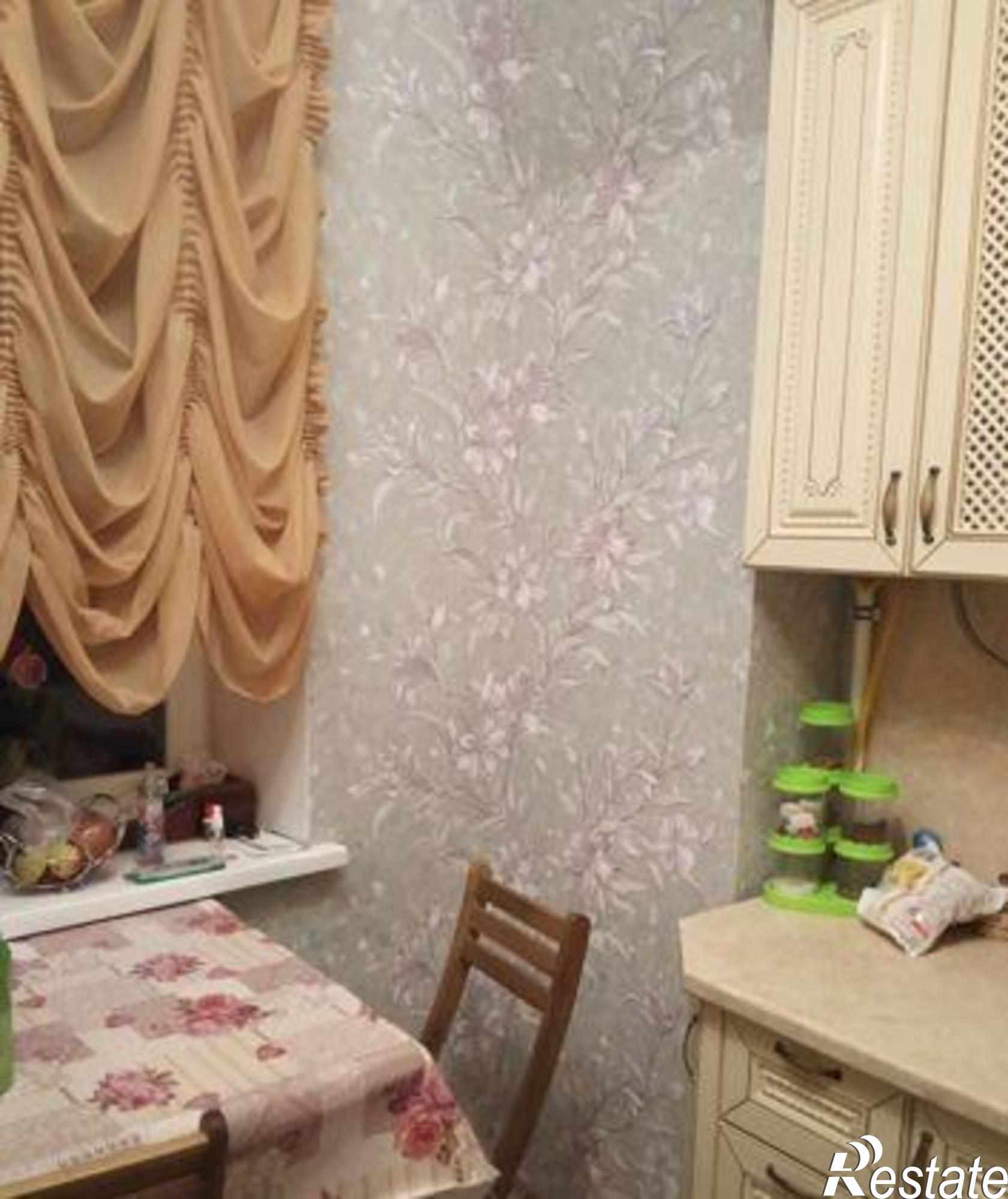 Купить квартиру за 3 100 000 рублей на Буйнакская улица, 10/76