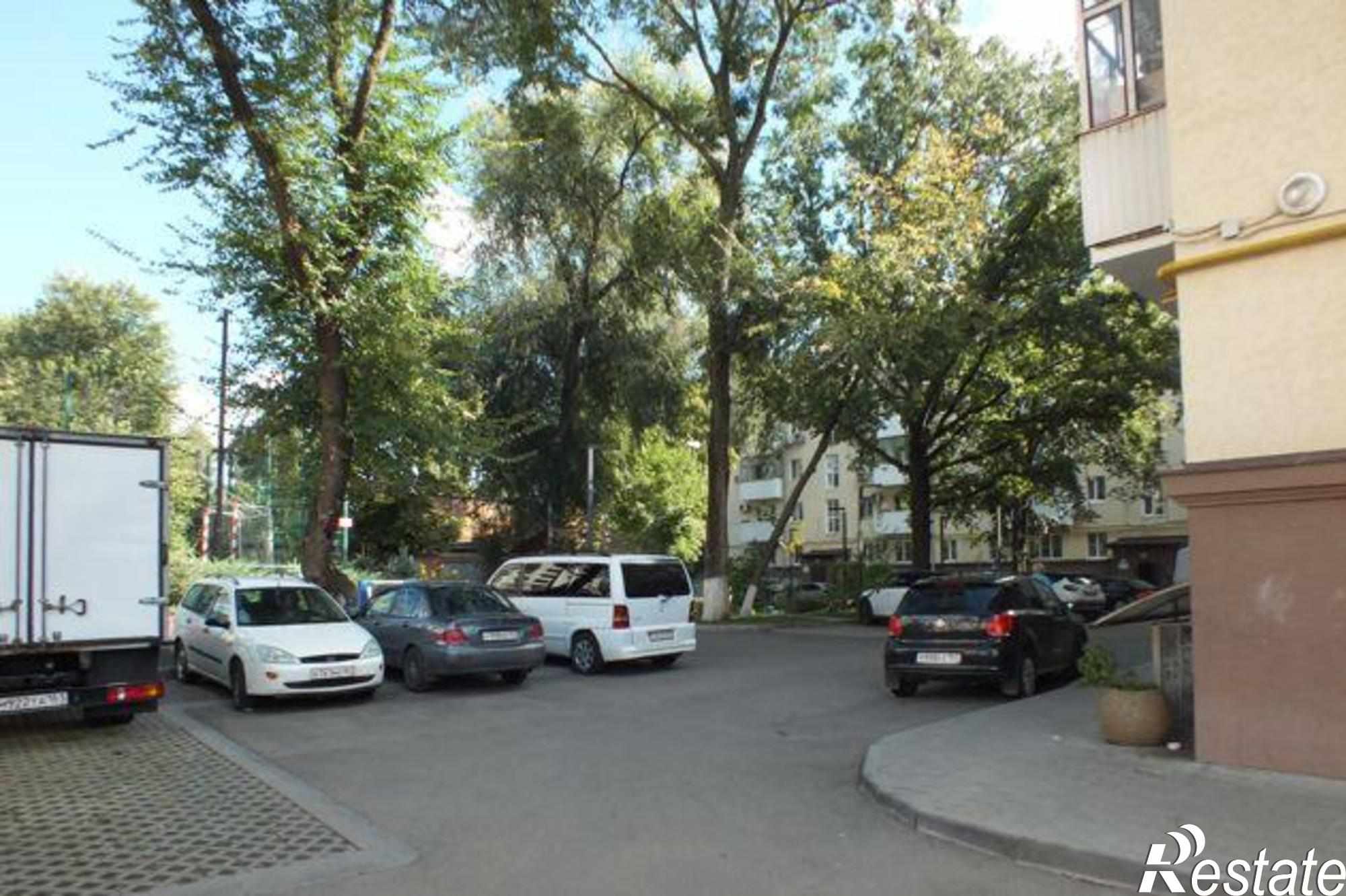 Купить квартиру за 4 230 000 рублей на площадь Толстого, 9/2