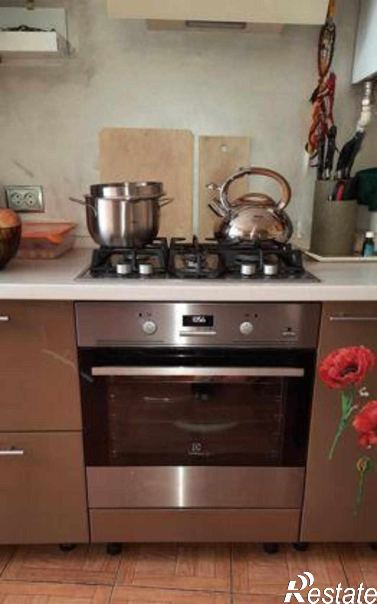 Купить квартиру за 7 140 000 рублей на Доломановский переулок, 179