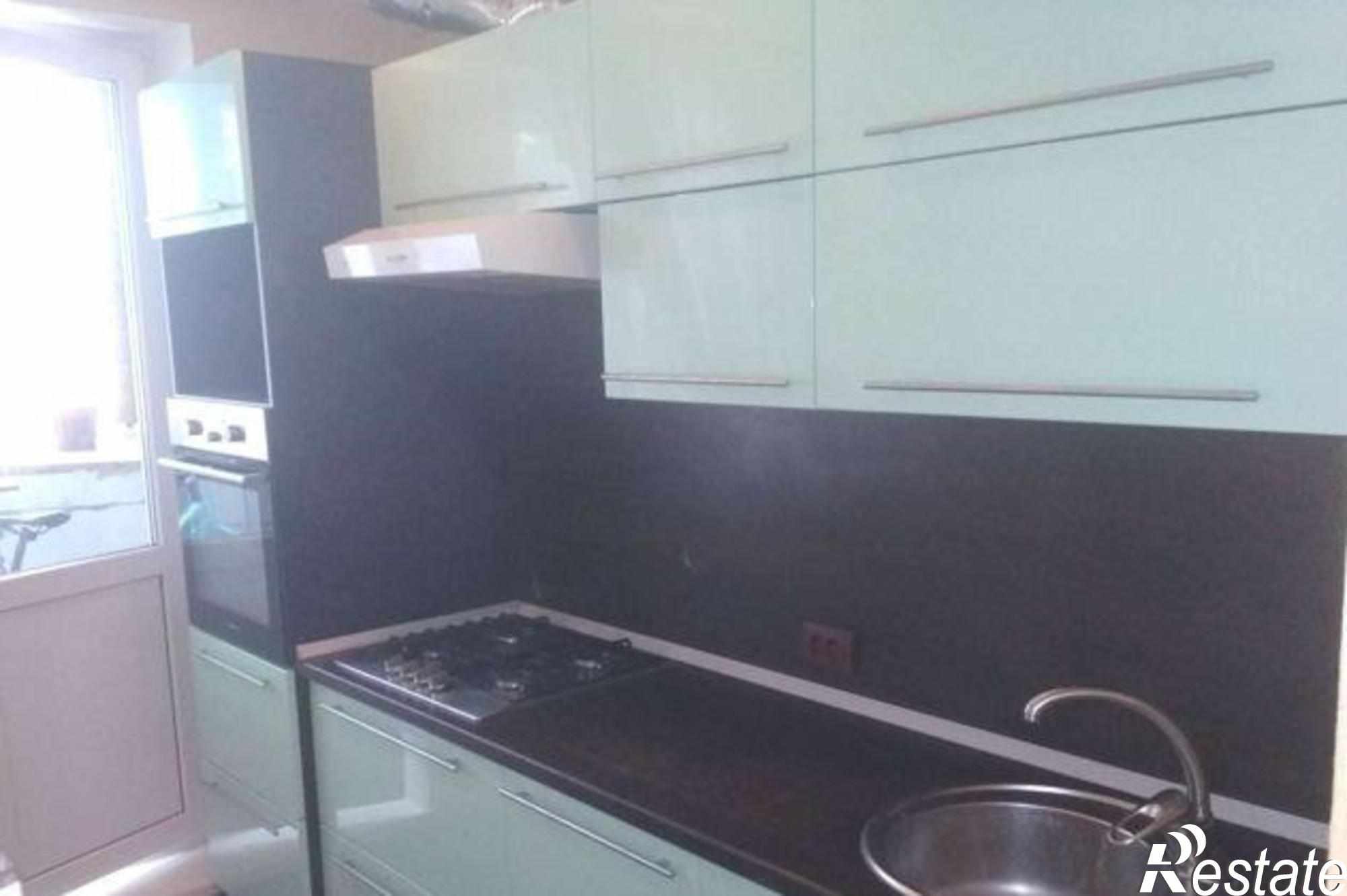 Купить квартиру за 2 260 000 рублей на улица Штахановского, 21