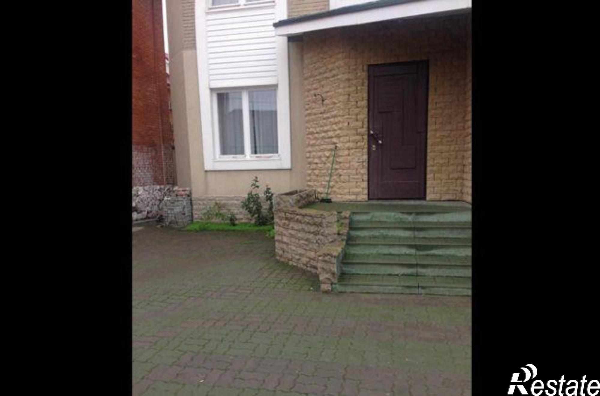 Купить дачу, дом, коттедж за 15 520 000 рублей на Павлодарская улица, 34