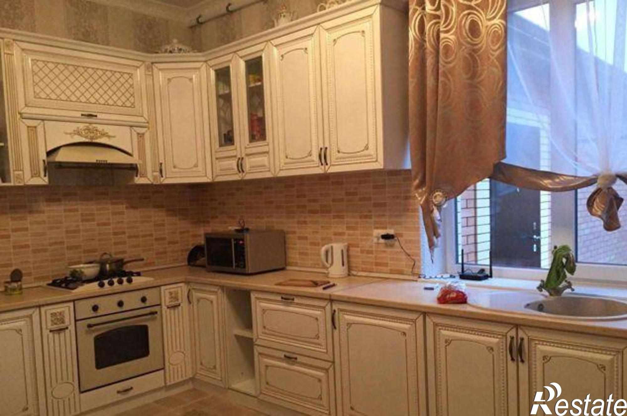 Купить дачу, дом, коттедж за 12 830 000 рублей на 3-я улица Процветания, 35