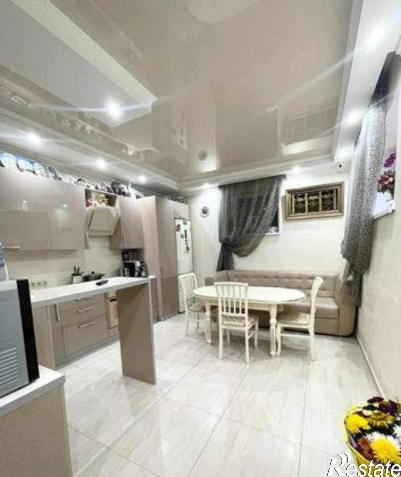 Купить дачу, дом, коттедж за 12 830 000 рублей на улица Петрашевского, 19