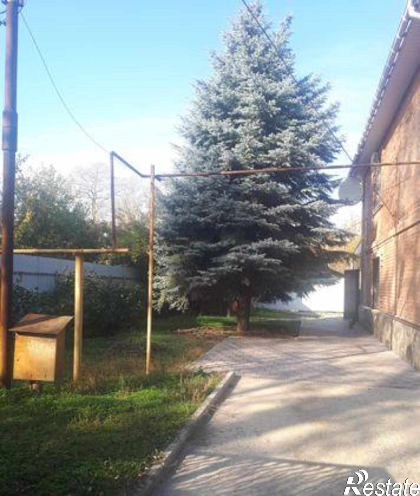 Купить дачу, дом, коттедж за 8 360 000 рублей на Мельничная улица, 110
