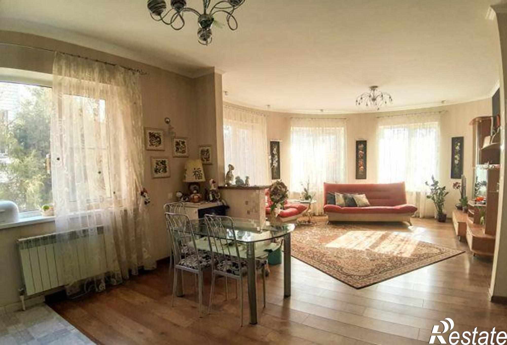 Купить дачу, дом, коттедж за 11 120 000 рублей на Сотовая улица, 8/2