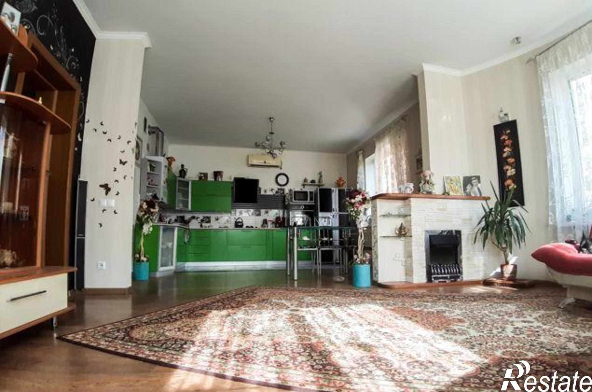 Купить дачу, дом, коттедж за 11 120 000 рублей на Сотовая улица, 8/2