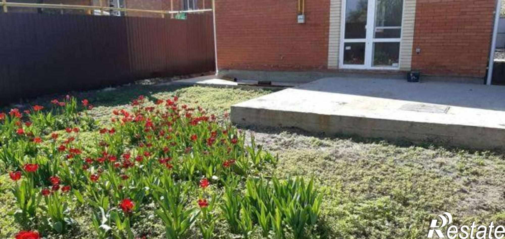 Купить дачу, дом, коттедж за 4 090 000 рублей на Осенняя улица, 542