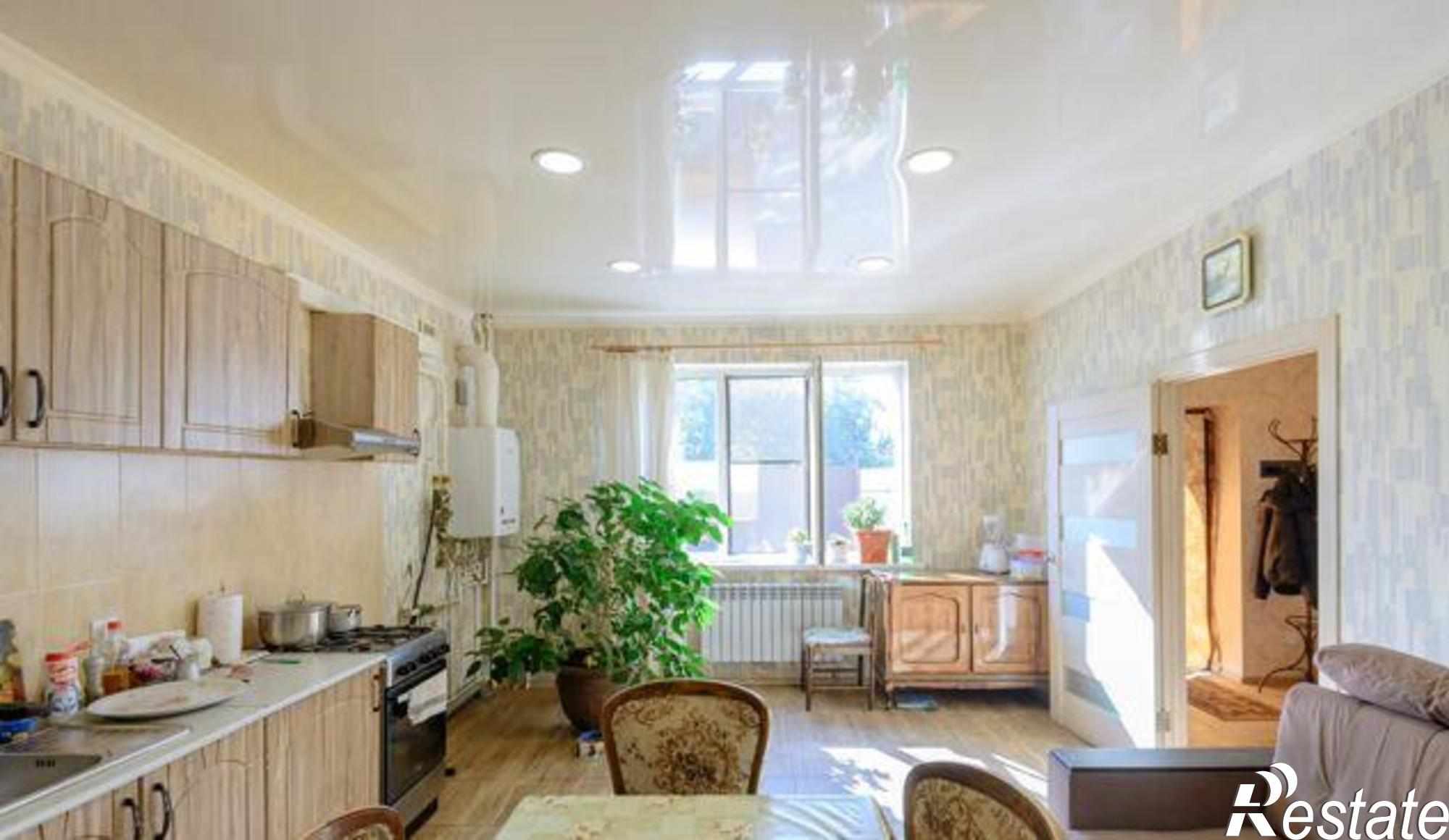 Купить дачу, дом, коттедж за 5 610 000 рублей на 3-я Ювелирная улица, 18