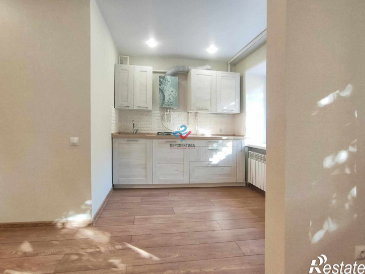 3-комн квартира улица Славы, 4