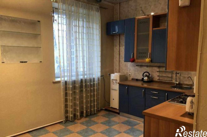 4-комн квартира Будённовский проспект, 72/213