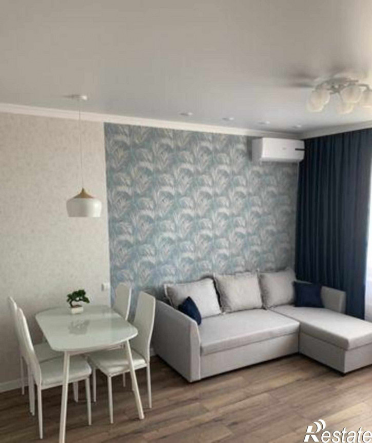 2-комн квартира улица Ткачёва, 15