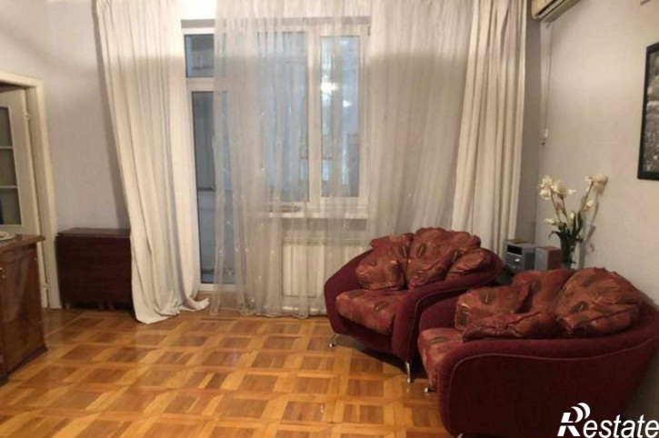 4-комн квартира Будённовский проспект, 72/213