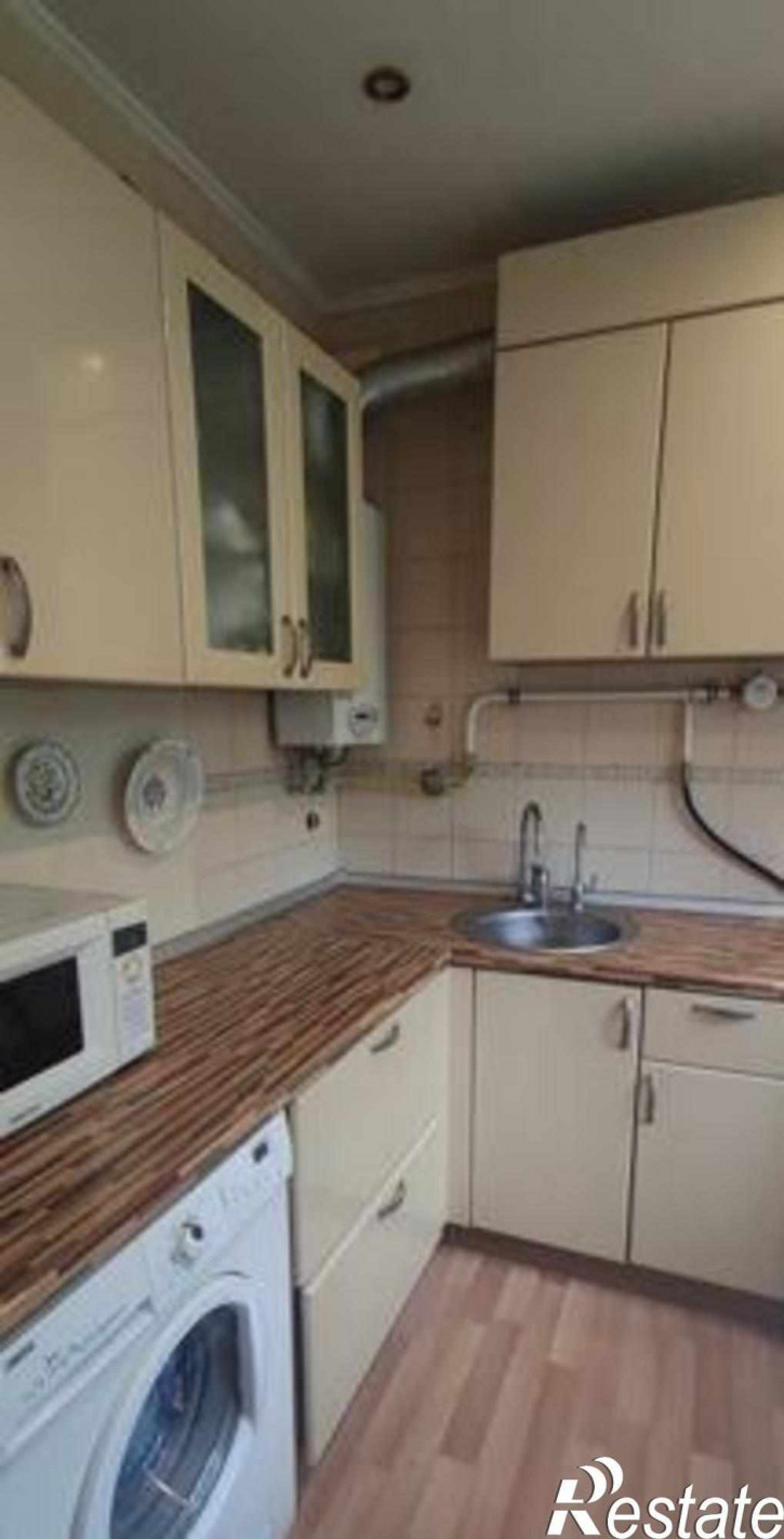 3-комн квартира улица Шеболдаева, 15