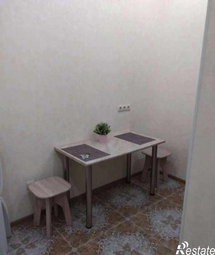 2-комн квартира улица Скачкова, 52