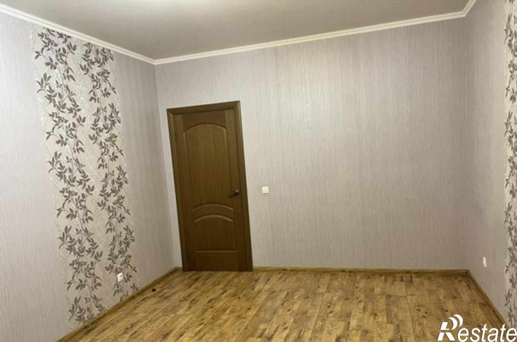 1-комн квартира улица Закруткина, 61