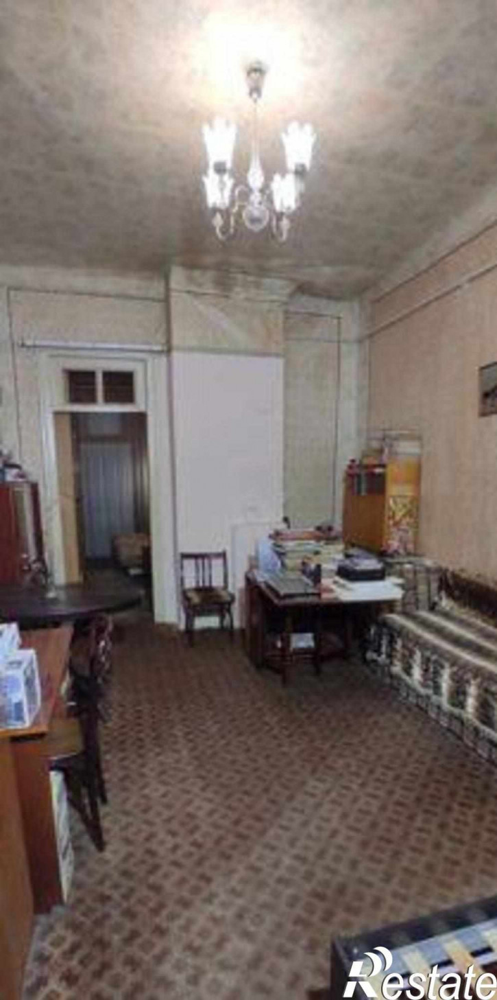 2-комн квартира улица 30-я Линия, 16