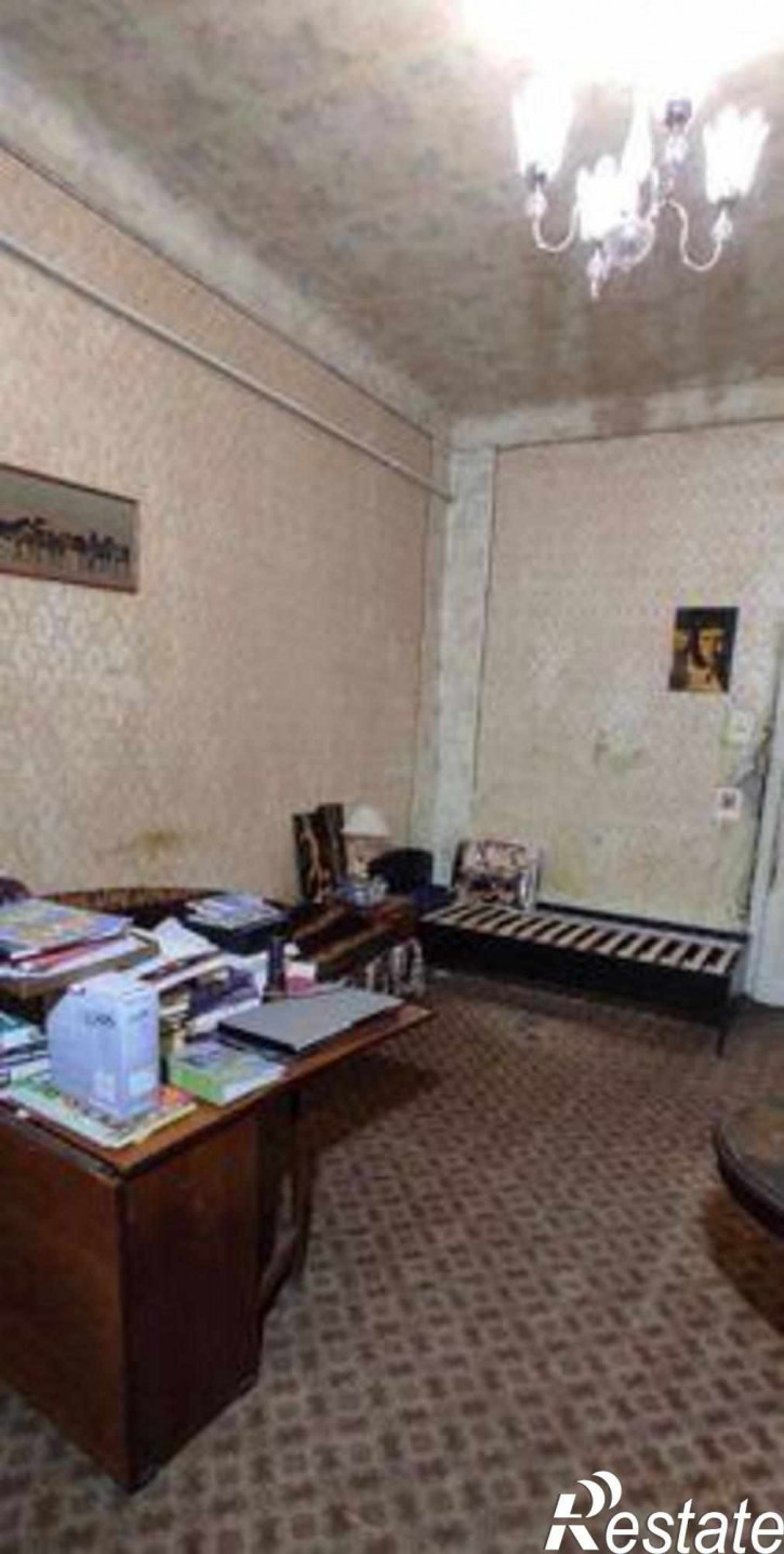 2-комн квартира улица 30-я Линия, 16