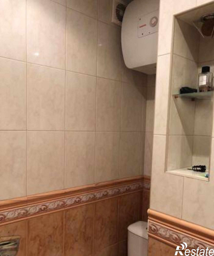 3-комн квартира улица Профинтерна, 12