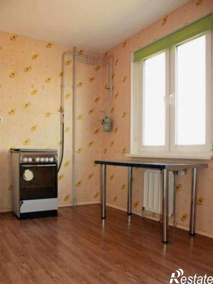 3-комн квартира улица Андрея Сладкова, 89
