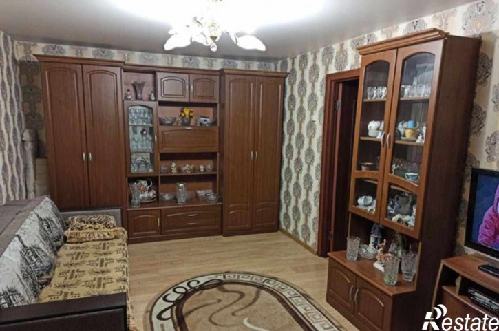 3-комн квартира улица Штахановского, 12