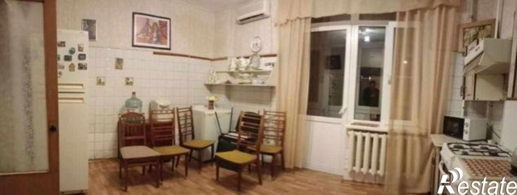 4-комн квартира проспект Чехова, 68