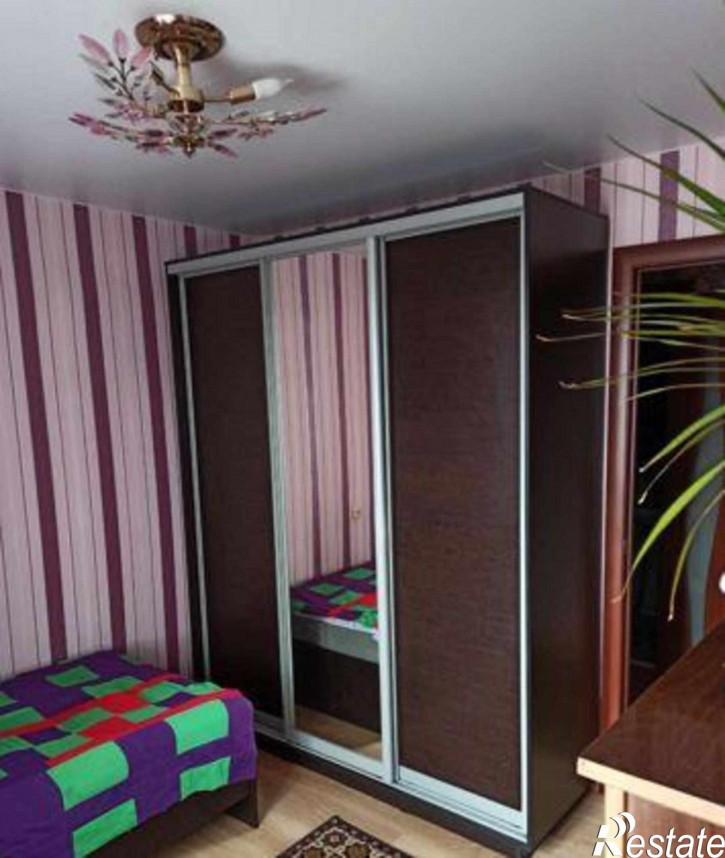 3-комн квартира улица Штахановского, 12