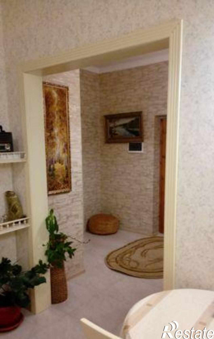 2-комн квартира улица Боряна, 40