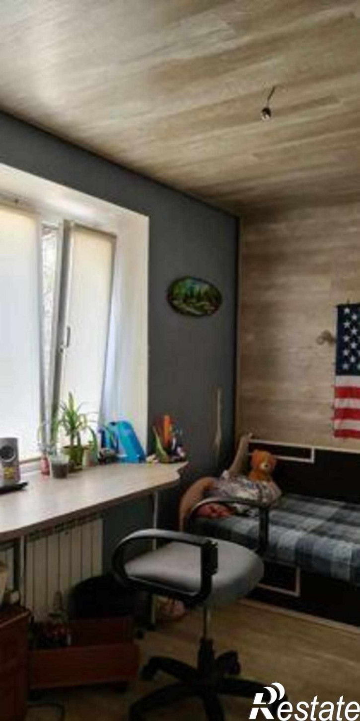 4-комн квартира Алмазная улица, 8