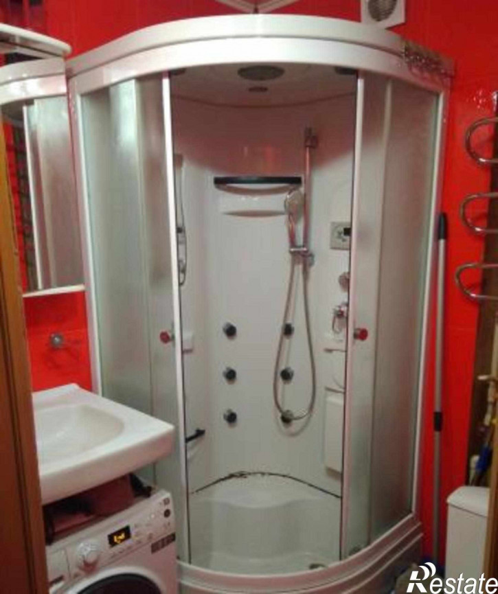 2-комн квартира улица Оганова, 10