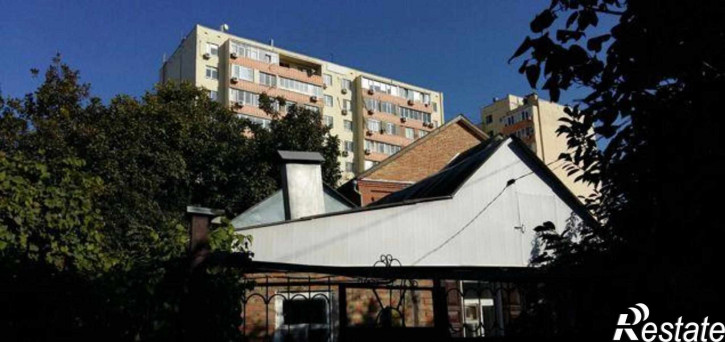Коттедж/дом Полесский переулок, 42
