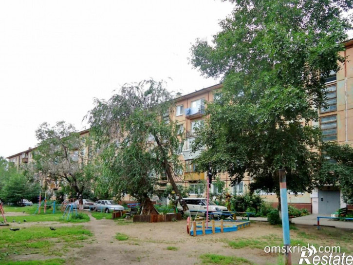 3-комн квартира Ф. Крылова ул, 2