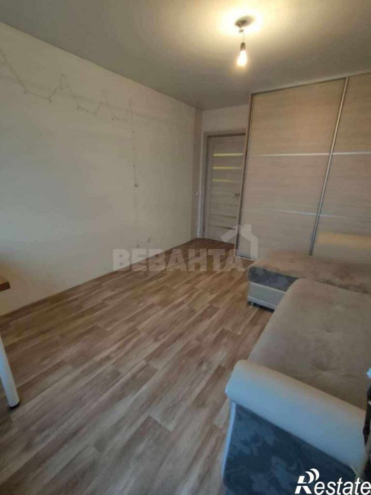 3-комн квартира ул. Кремлевская          д. 85