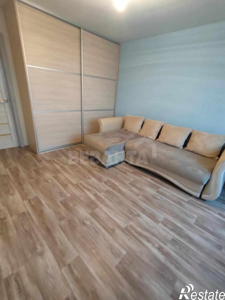 3-комн квартира ул. Кремлевская          д. 85