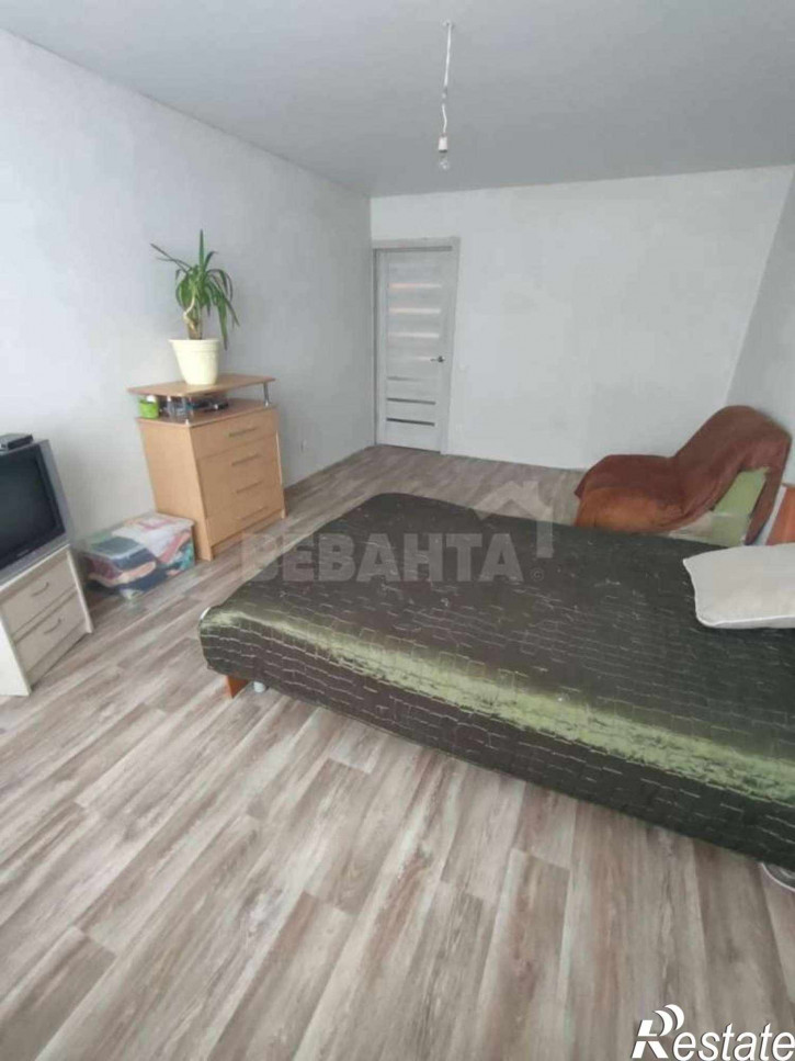3-комн квартира ул. Кремлевская          д. 85