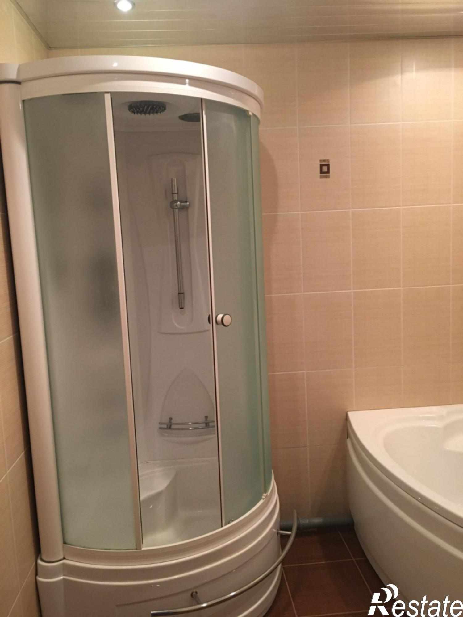 Купить квартиру за 5 950 000 рублей на Доваторцев ул, 32Б