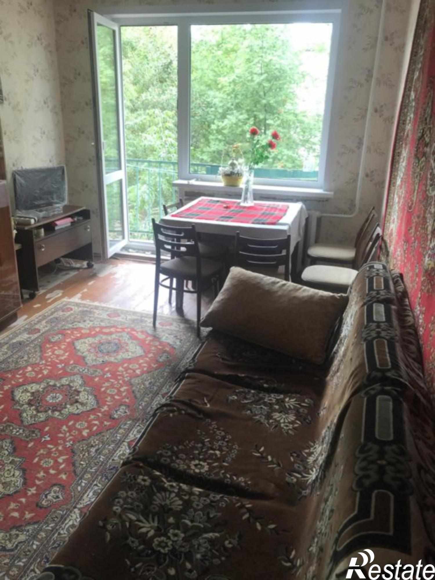 Сдать квартиру за 19 000 рублей на Комиссарова ул, 49