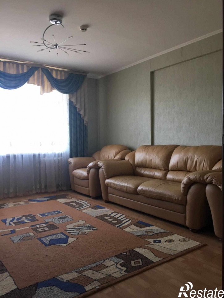 2-комн квартира Доваторцев ул, 32Б