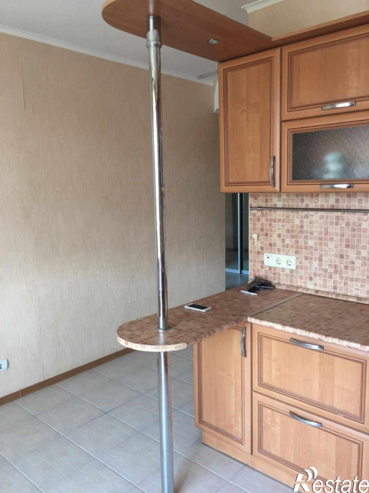 2-комн квартира Доваторцев ул, 32Б