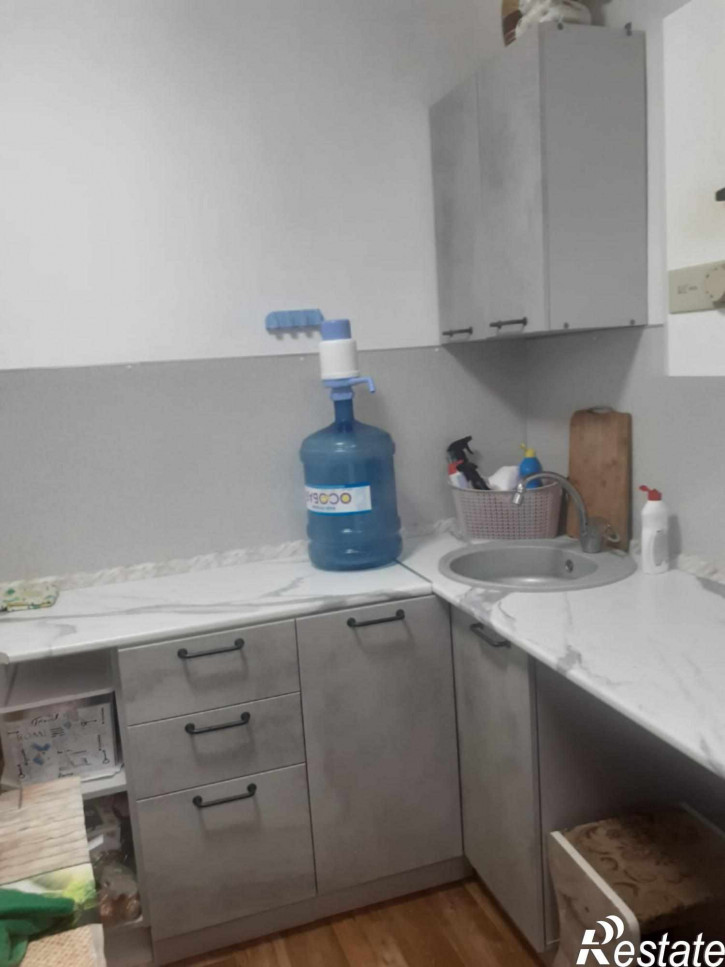 3-комн квартира Орджоникидзе ул, 45