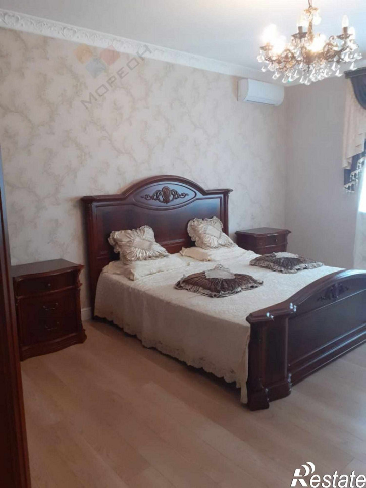 4-комн квартира Ивана Рослого ул, 18к3