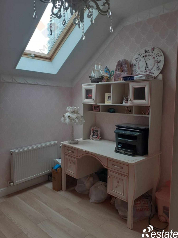 4-комн квартира Ивана Рослого ул, 18к3