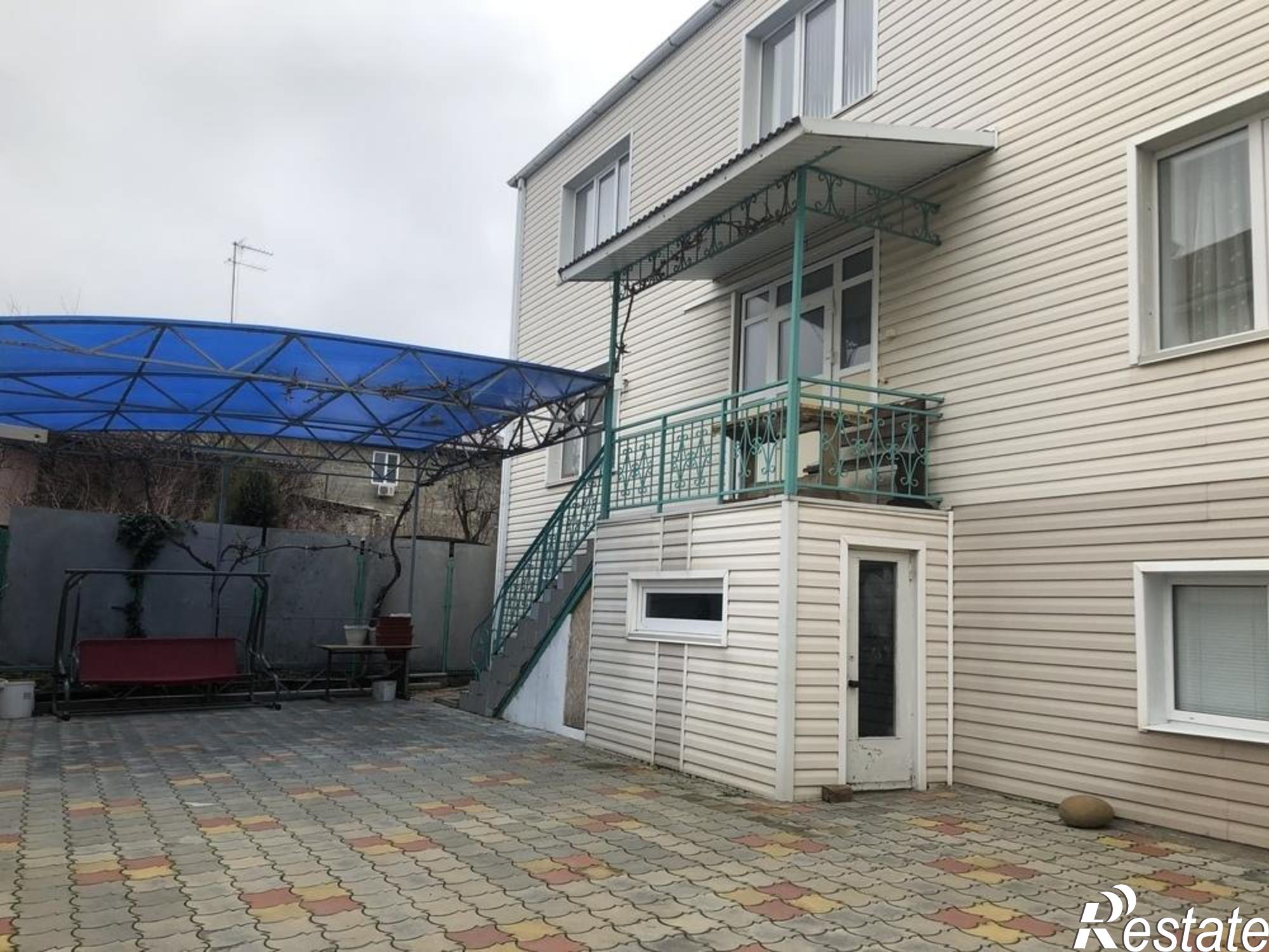 Купить дачу, дом, коттедж за 17 900 000 рублей на переулок Приморский