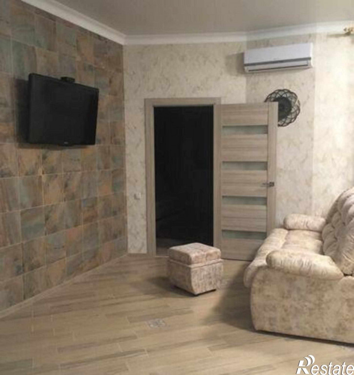 2-комн квартира в новом доме улица Варфоломеева, 14