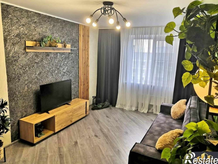 3-комн квартира Умара Алиева ул.