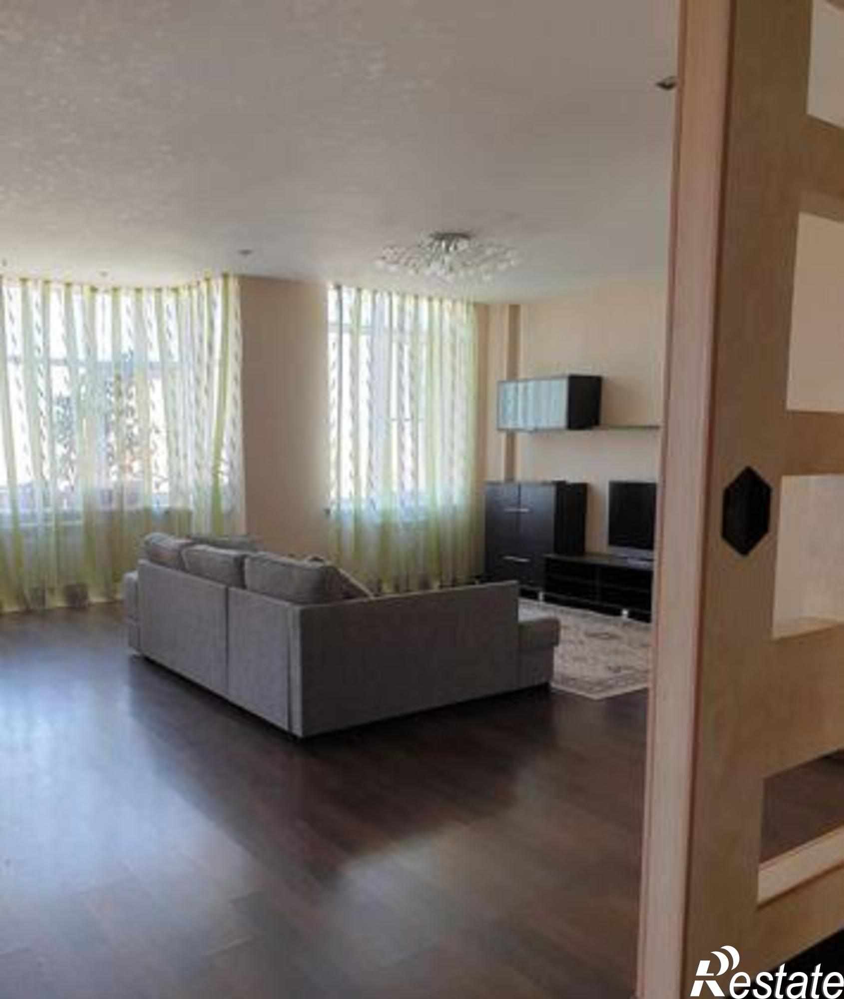 Купить квартиру за 15 460 000 рублей на Кировский проспект, 48