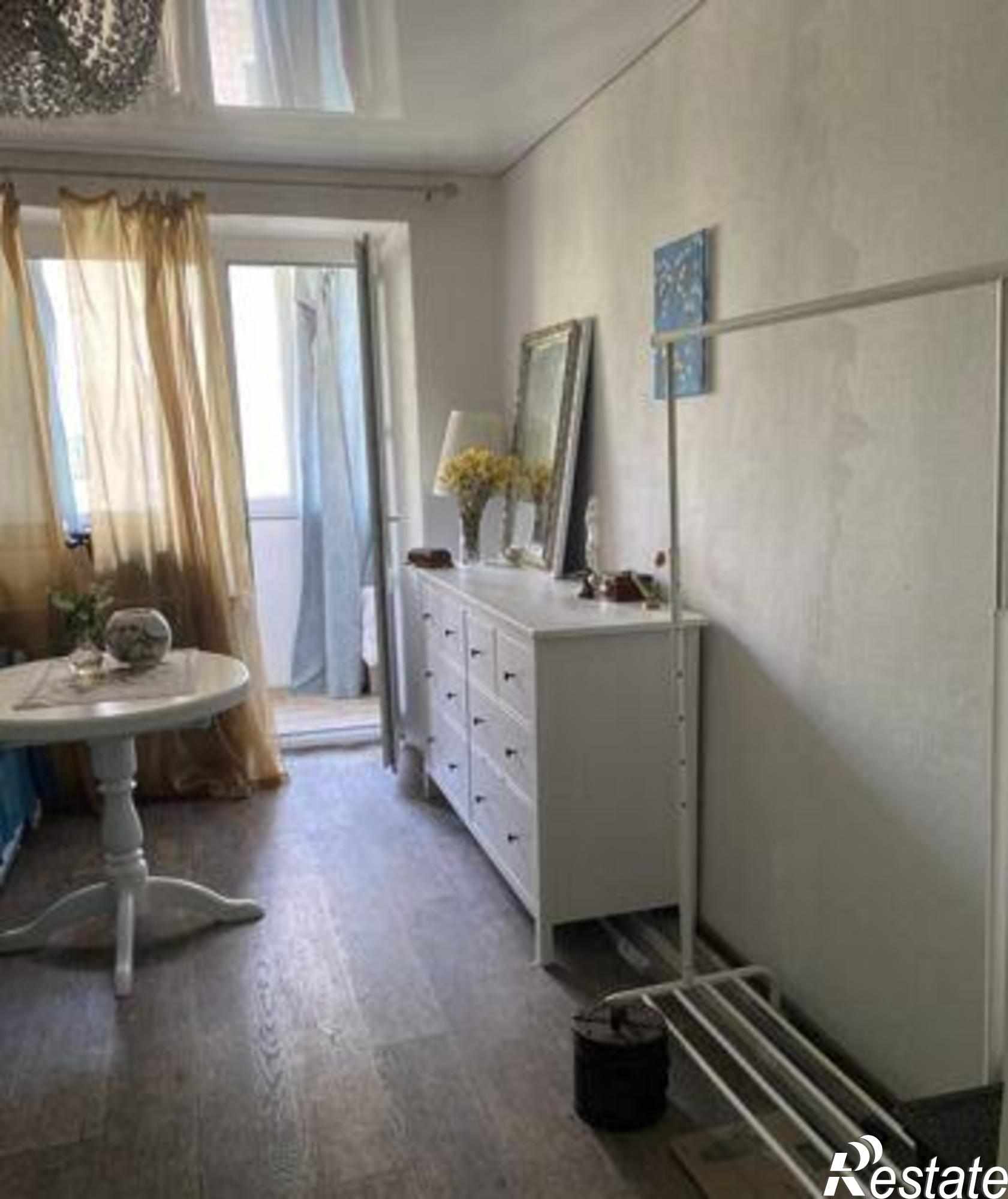 Купить квартиру за 3 290 000 рублей на Батуринская улица, 13к1